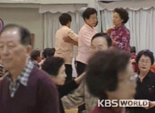 Older people gathering in Korea