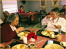 Nursing home residents enjoy lunch (Photo: AAP)